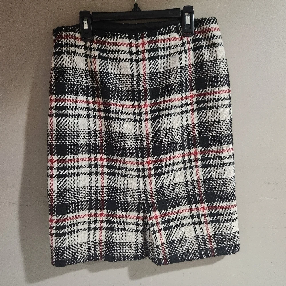 Kate Hill Plaid Beige Black And Red Skirt 18% Wool Midi